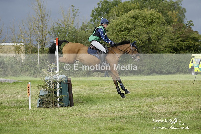  WWHT 031021 3319 - Intermediate (0.90m)  03/10/21