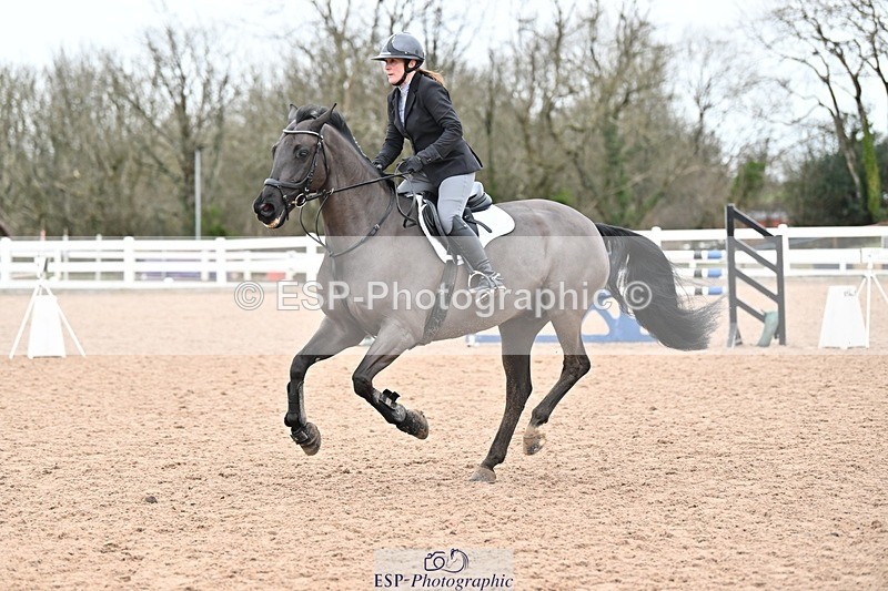 250112-120344-01220 - Cls 19 Snr 1.05m Open