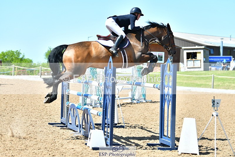 230526A-142118-02490 - Cls 5 National 1.30m Open