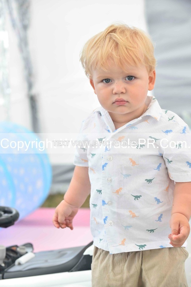 SH4_2279 - Bonny baby competition.