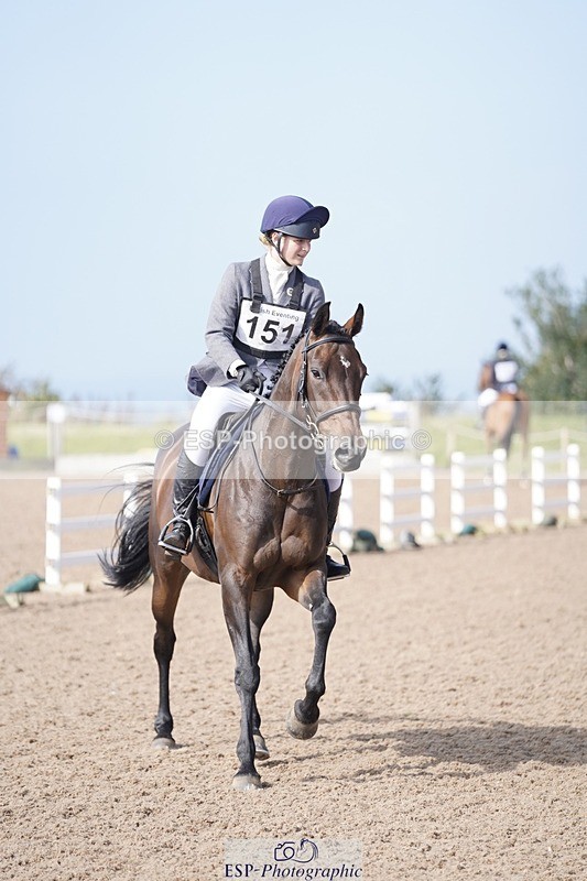 240831A-102308-00245 - 151-Olivia.Fox-Pitt-VIOLETTA.II