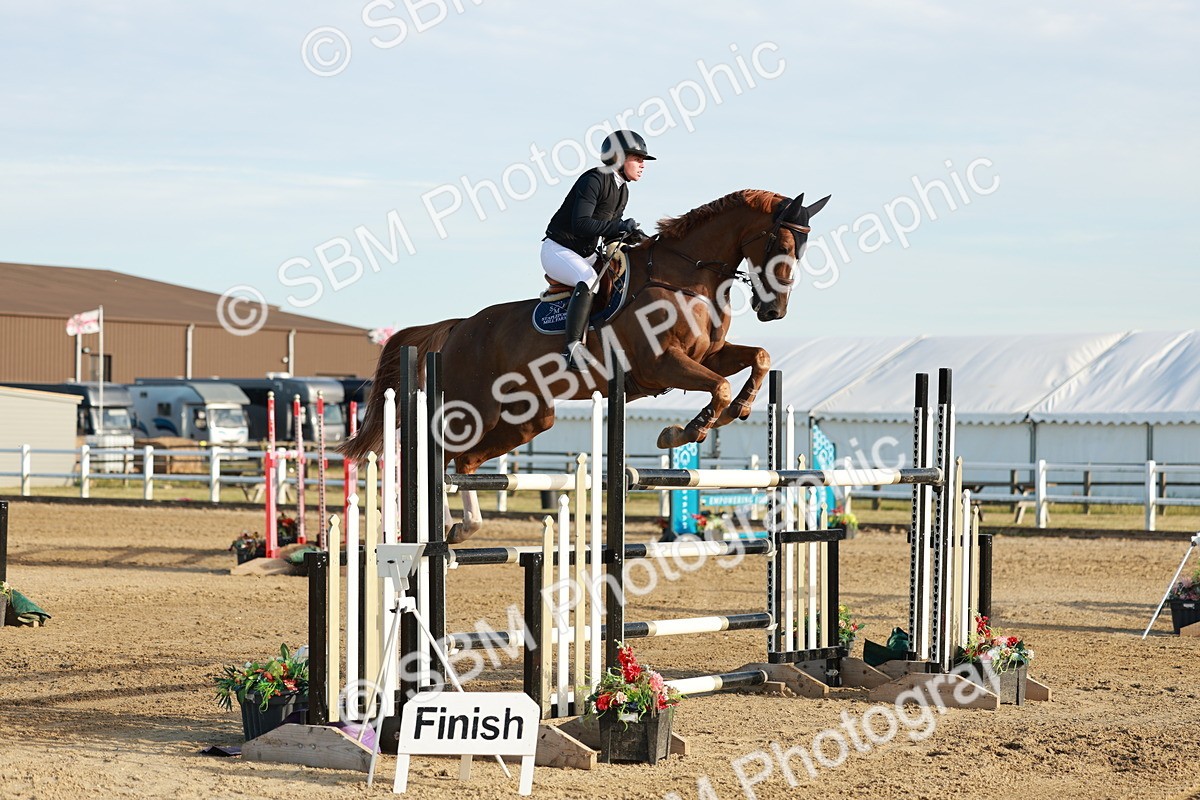 SBM_008976 - Class 6 - National 1.30m 1.40m Open Handicap