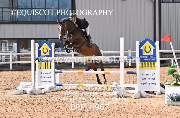 BPP_4967 - CLASS 7 THURS Redpost Equestrian Senior Foxhunter/1.20m Open
