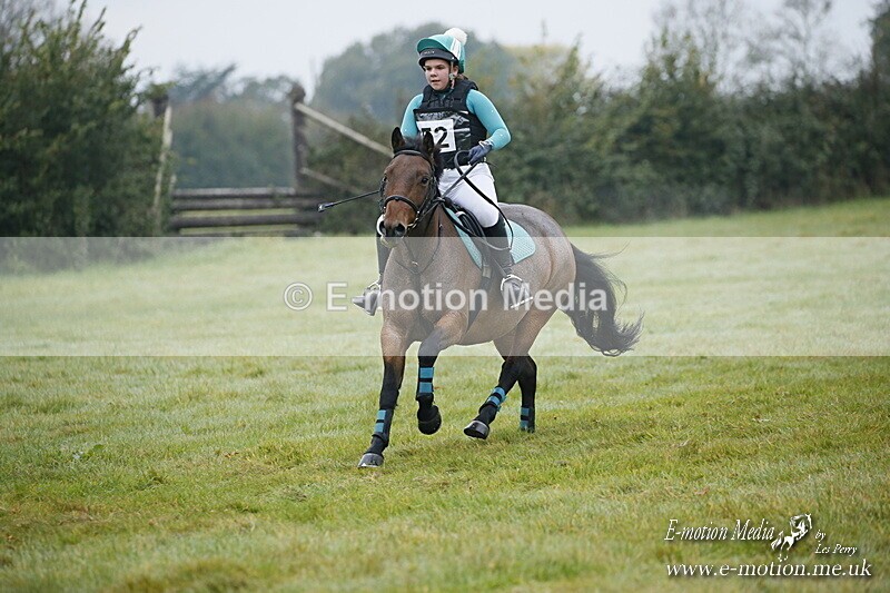 WWHT 181020 WWHT 181020 102 - WWEC Novice Restricted (0.80m) 18/10/20