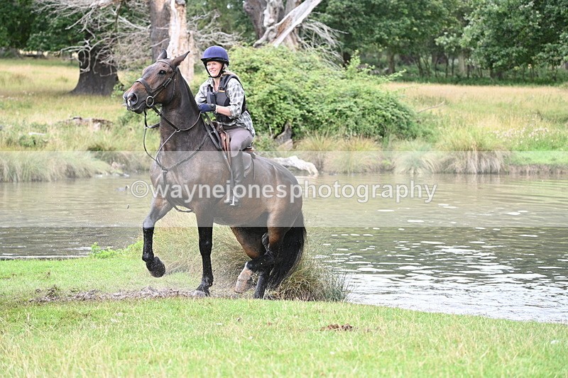 WJ7_2872 - Time at Water 11:37 to 12:13