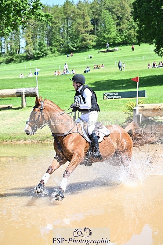 240525-113524-12769 - 357-OUGHTERARD_QUALITY-John_Westmore