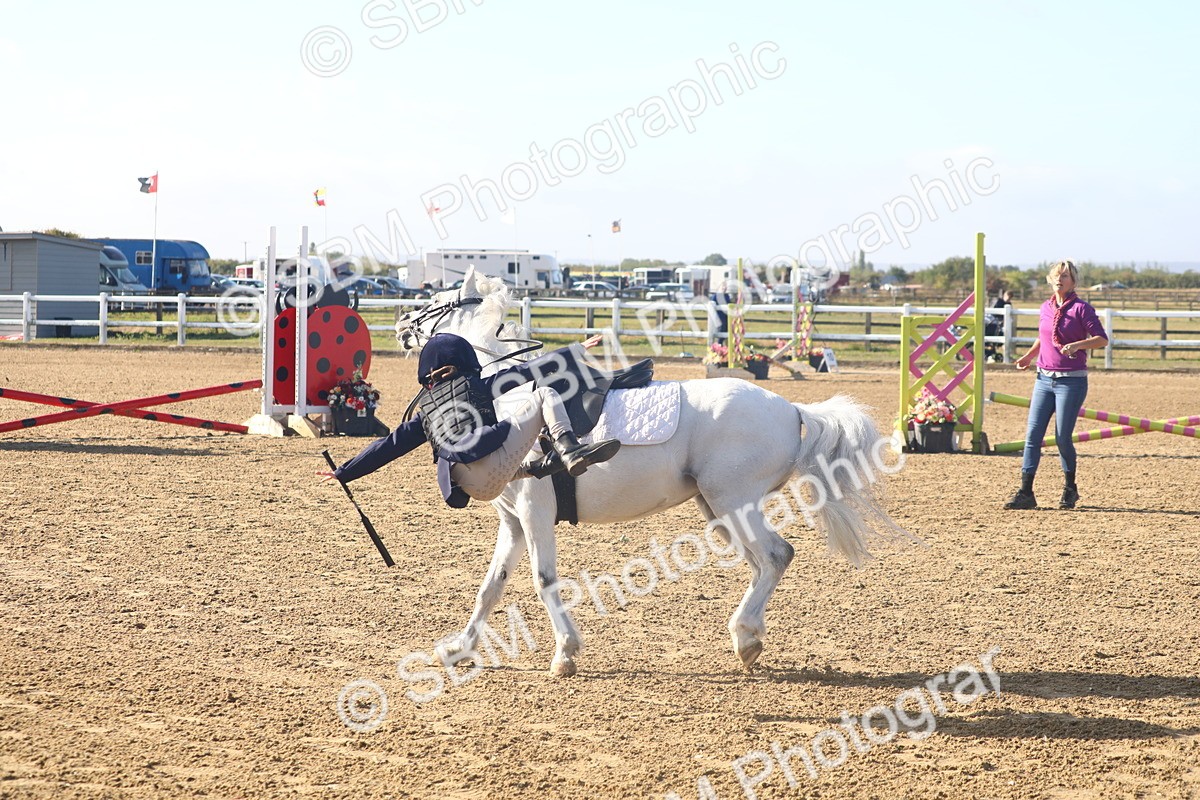 SBM_004704 - Class 2 - 40cm Champs