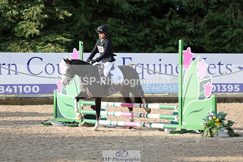 240823X-085750-14324 - 60cm R1 8.30 to 10.00