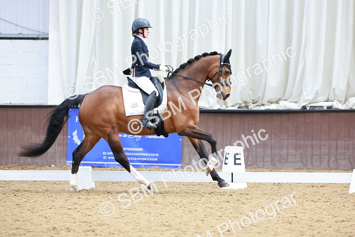 0B8A4956 - Class 11 - M5