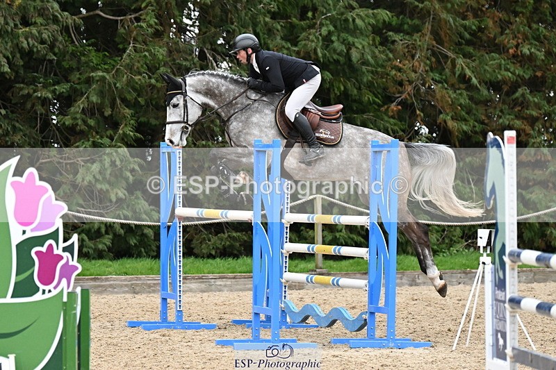 250323A-151818-04980 - Cls 25 Snr Fox & 1.20m Open
