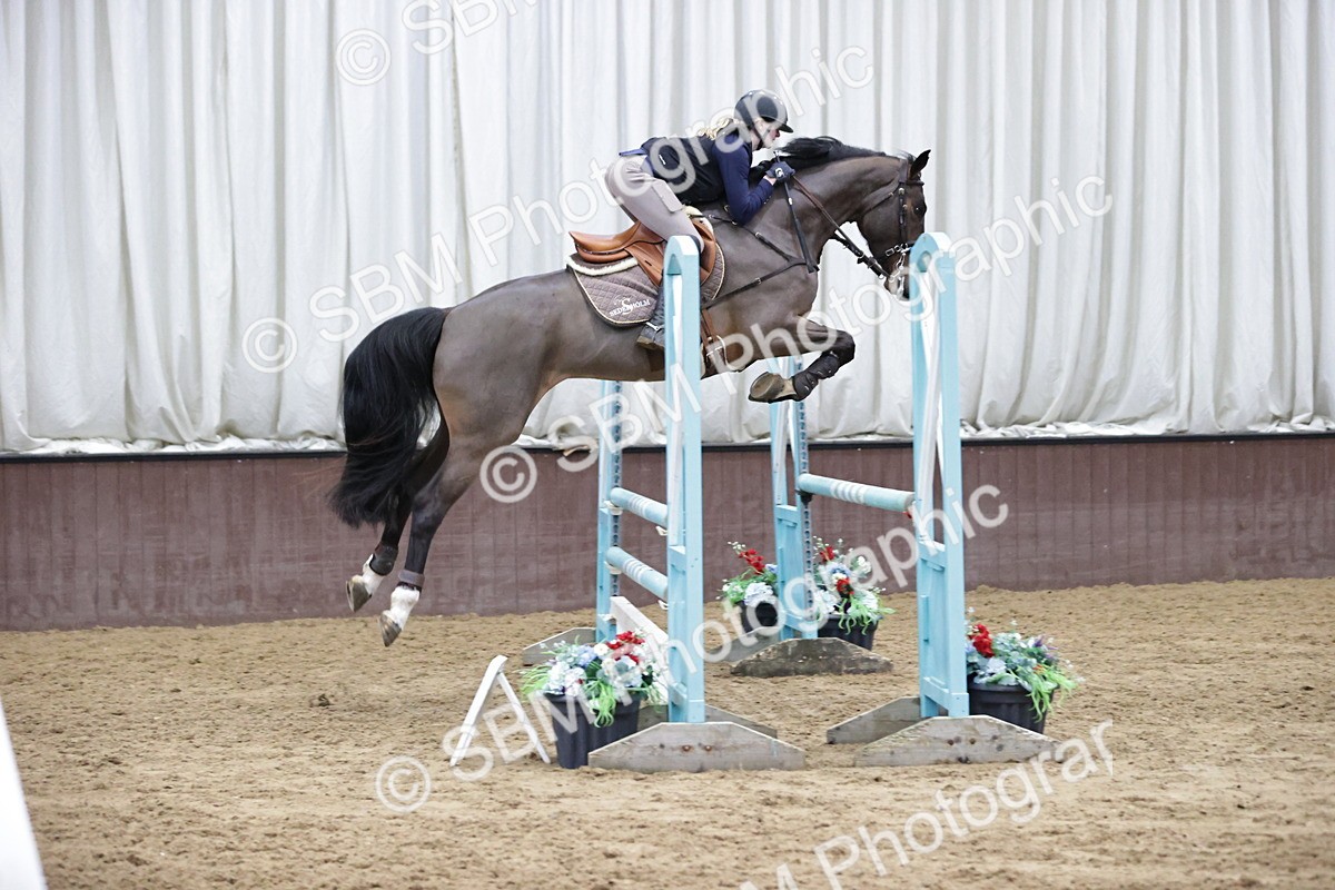 SBM_001452 - Class 4 - Senior Newcomers/ 1.10m Open
