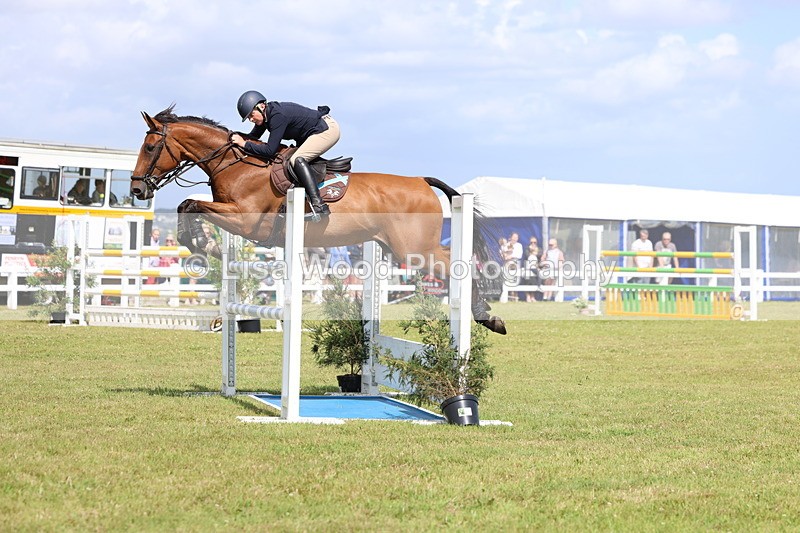 3E7A2992 - Class A: Showjumping Senior Open 1.25