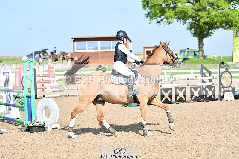 240512A-165315-19894 - Cls 44 1.05m National Am Quali