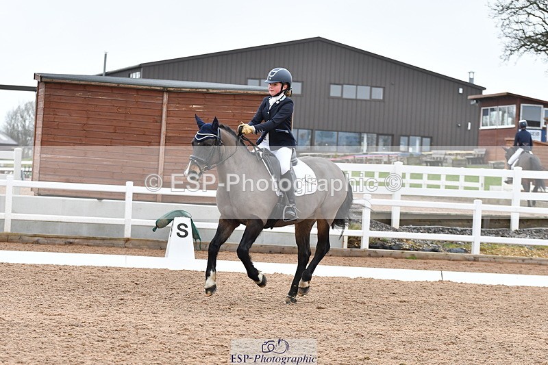 240121A-105738-00515 - Cls 5 Novice 37A