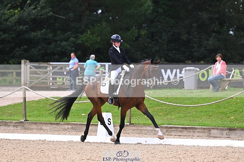 240809-120024-00959 - 214-Leah.Cornish-For.Flight.II