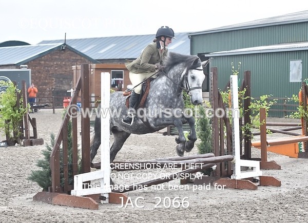 JAC_2066 - CLASS 1 Nursery Novice Working Hunter