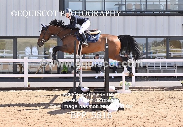 BPP_5816 - CLASS 10 THURS Nupafeeds Senior Dicovery/1m open