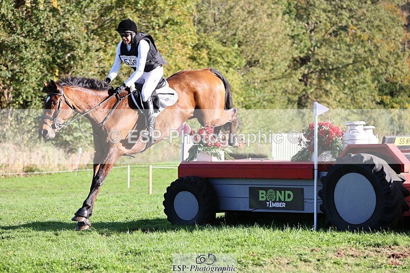 241026-150806-14452 - 555-Kane.Phillips-GURRAUN.CATCH.UP