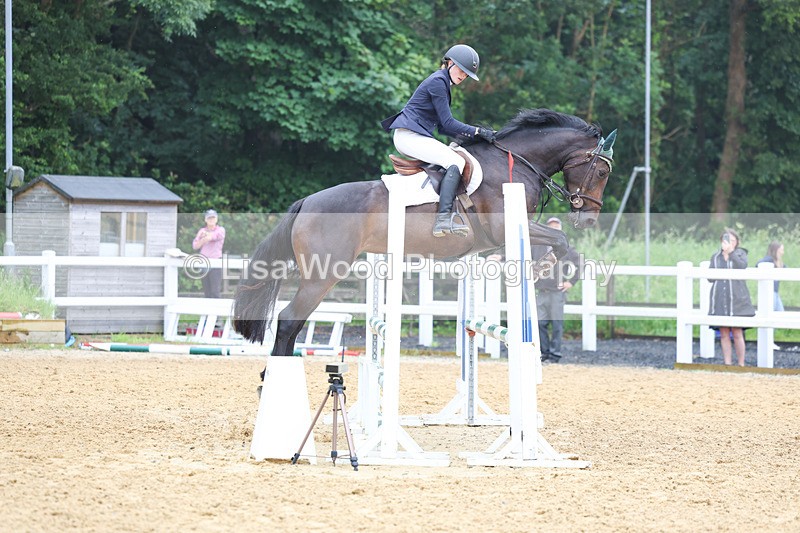 3E7A5373 - Class 4: Senior British Novice/90cm open