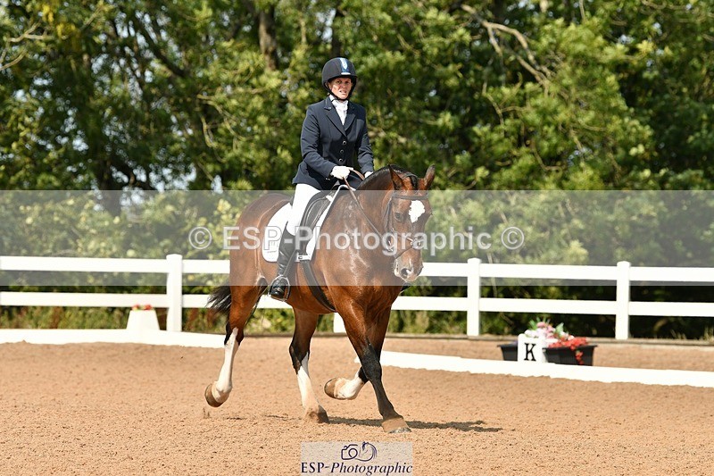 250817-120116-08737 - 218-Carol.QuantrillCormoy.Lad