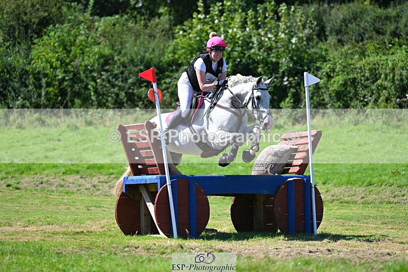 240811A-150652-05667 - 215-