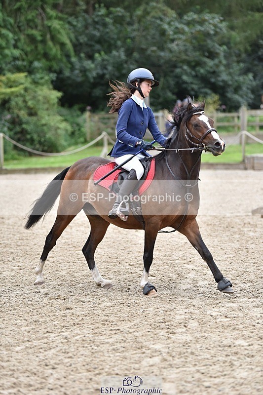 240802-113004-02706 - 90cm Round 1