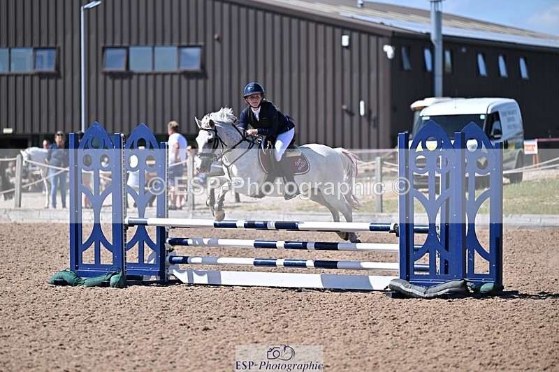 250627-160227-00610 - Cls 6 Stepping Stones 128cm and 138cm