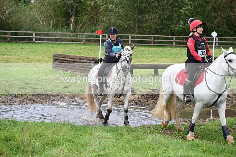 WJ6_4137 - Time at Photographer 11:48 to 11:56