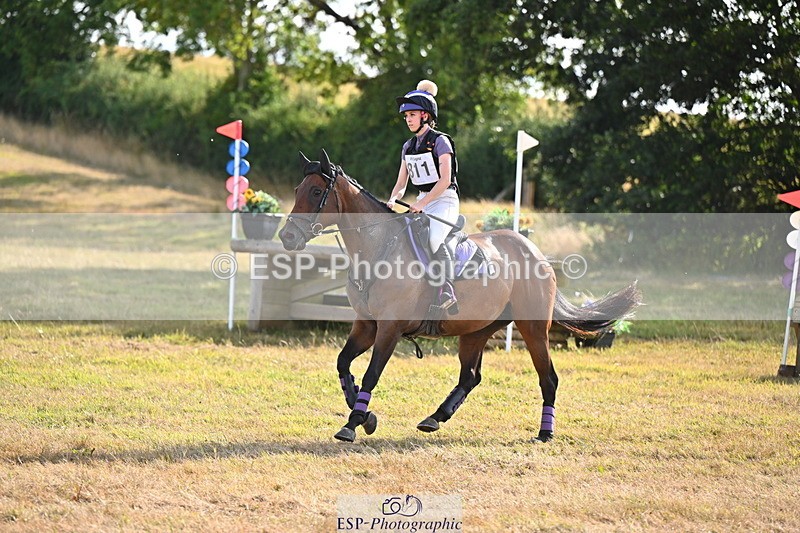 250803A-172507-18039 - R-811-Jasmine.Sleeman-TIGHTEN.UP