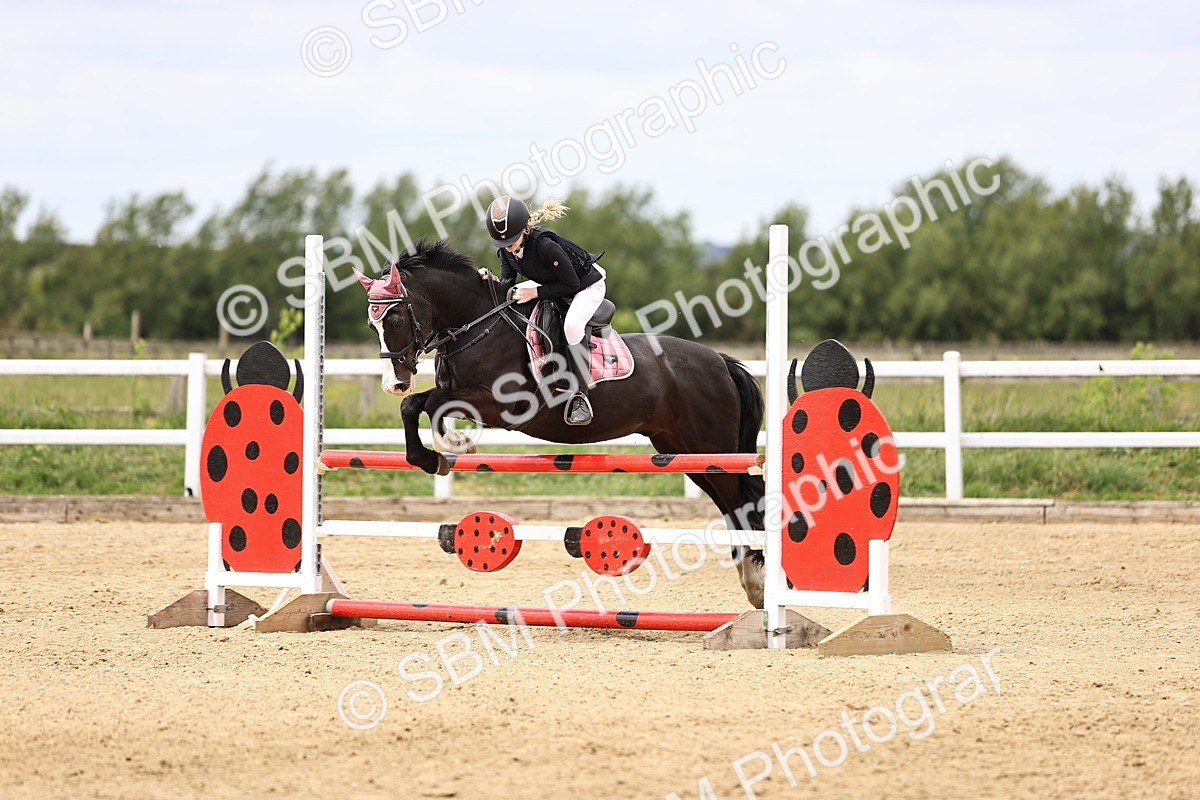 SBM_008020 - Class 3 - 90cm showjumping