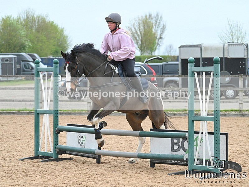 WJ7_4039 - Jump Lesson with Kelly Harris at BCA 04-04-26