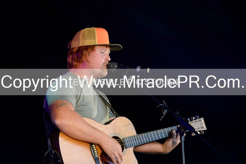 MSF_5466 - Sing it like Sheeran.