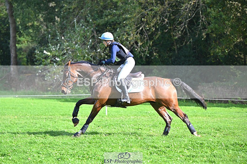 241025-123850-08284 - 105-Bella.Innes.Ker-MBF.KELVIN.DELLA.CACCIA