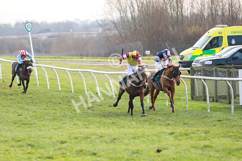 220125-Race 1-Siberian Star-3404 - Race 1