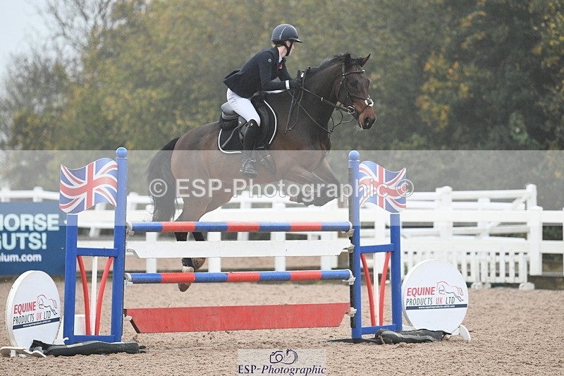 241103A-110632-07678 - SUN Cls 21 Snr Newcomers and 1.10m Open