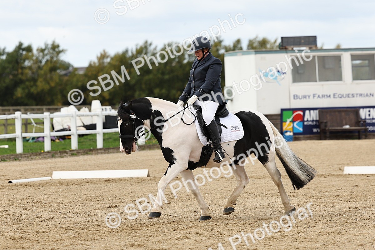 SBM_004426 - Class 69 - Novice 2