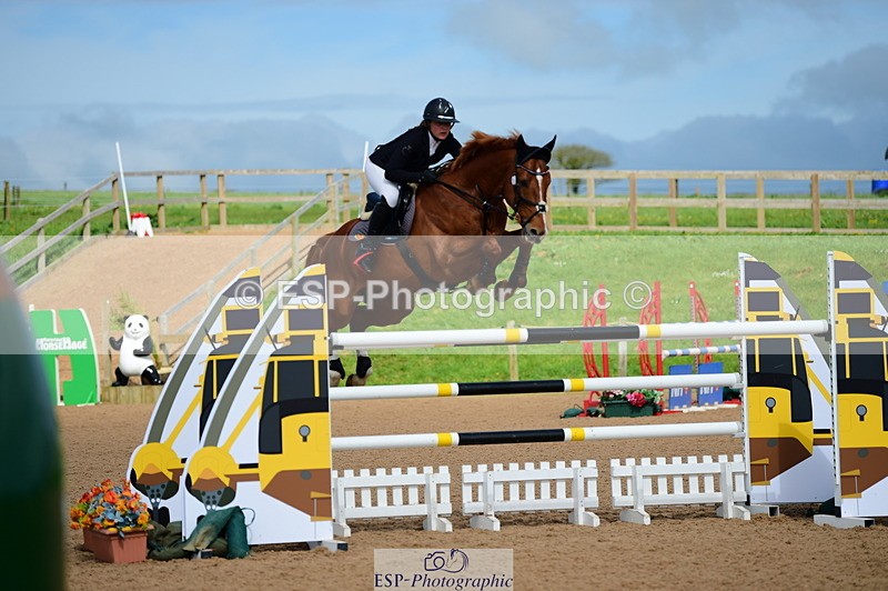 230505A-155418-05189 - Cls 23 National 1.40m Open