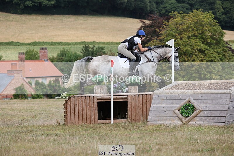 250802A-152047-06704 - E-205-Holly.Wright-MINACKS.LAD