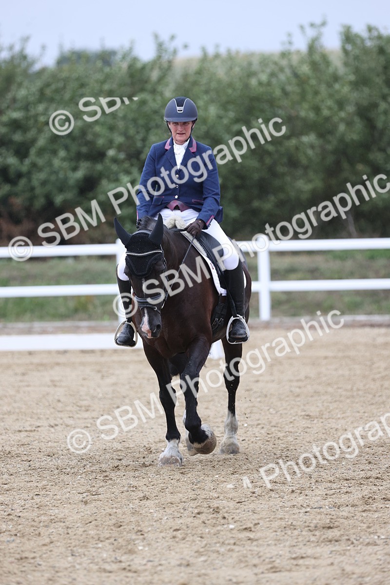 SBM_004364 - Class 9 - Novice 3 Champs