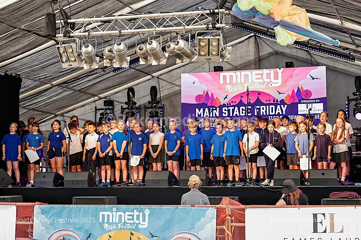 FRIDAY-17 - MINETY 2025