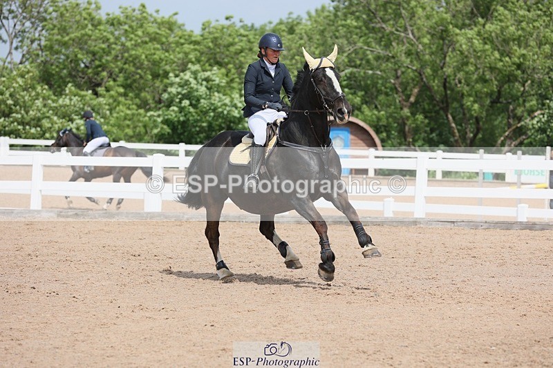 250523-112710-01075 - Cls 08 A&B Snr Brit Nov & 90cm Open