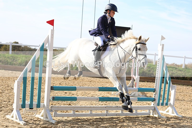 3E7A8184 - Class 4: 70cm open