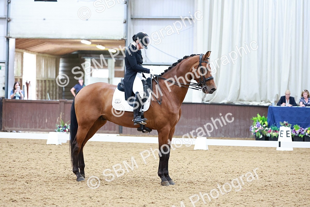 SBM_021080 - Class 13 - FEI INT I - 16.26-17.14