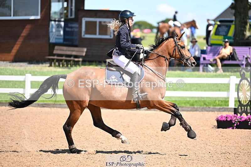 240728A-141705-09432 - Cls 36 1.05m Amateur Qualifier