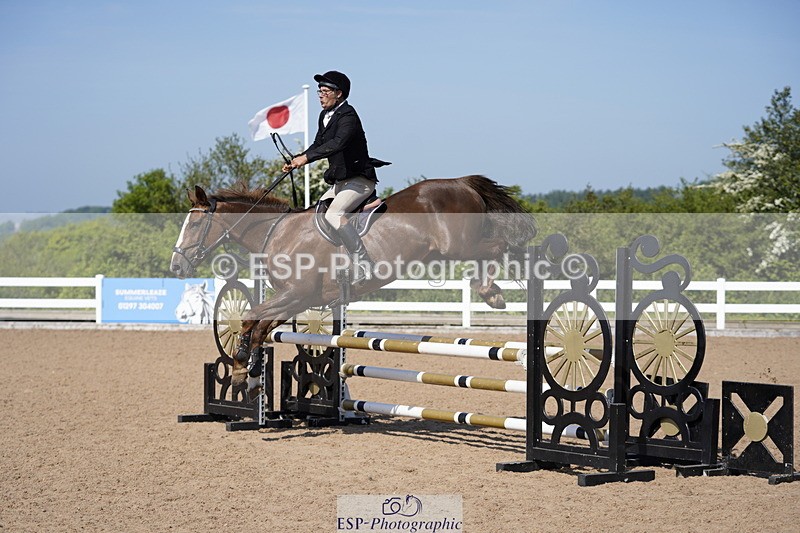 230527A-100420-03528 - Cls 19 British Novice & 90cm Open