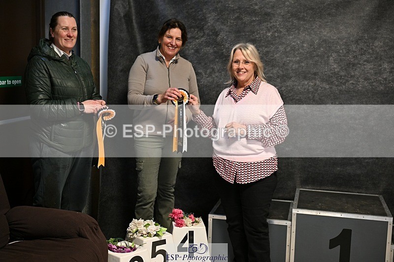 260213-164403-03002 - Cls 9 Adv Medium Silver Presentations