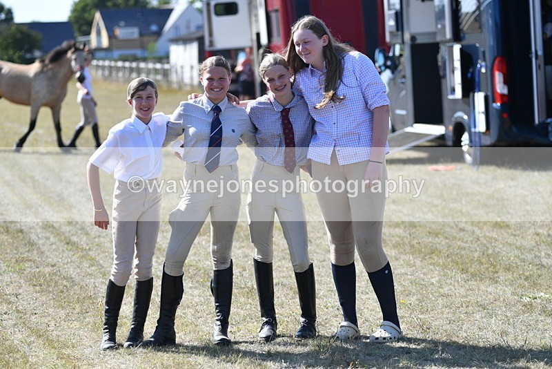 WJ5_4702 - Pre meet