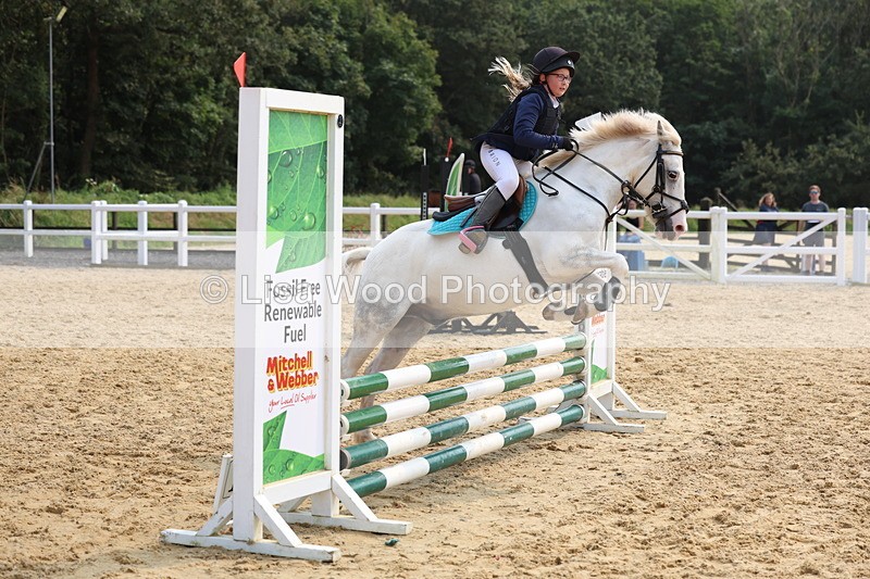 3E7A2782 - Class 10: Junior 60cm