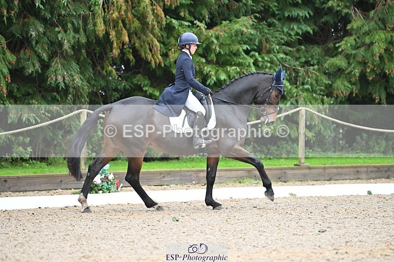 231019-112804-02146 - 108-BELGRAVE.IRENA-Lizzie.Scholefield-DR