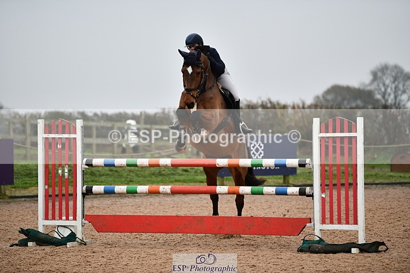 241102A-152659-06183 - SAT Cls 12 1.15m Members Cup